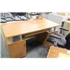 Image 2 : CHERRY 5' COMPUTER DESK