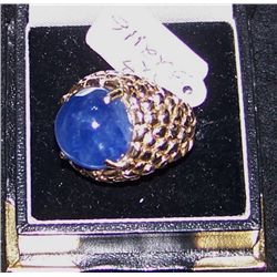 MENS 14K & SAPPHIRE RING TOTAL WEIGHT OF RING IS 18.5 GRAMS