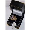 Image 2 : 14KT MENS YELLOW GOLD, DIAMOND & SAPPHIRE RING WEIGHING 12.6 GRAMS