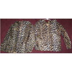 LOT OF TWO VINTAGE LADIES CHEETHA PRINT JACKETS, IN VERY GOOD CONDITION