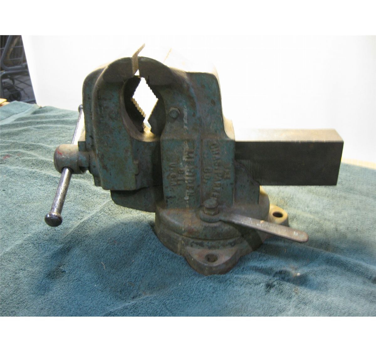 Large Bench Vice