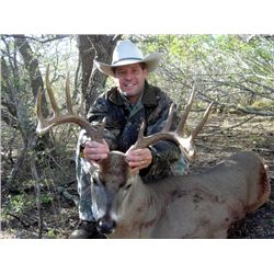 3-day Free-Range Texas White-Tailed Deer Hunt for Two Hunters