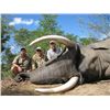 Image 3 : 10-day Zimbabwe Elephant and Plains Game Hunt for One Hunter and One Observer