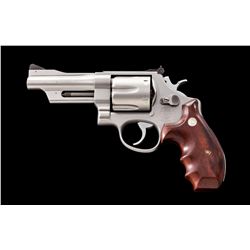 S&W Model 629-2 Double Action Revolver