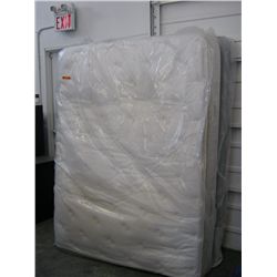 Queen size box spring and Sealy mattress