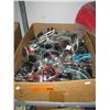 Image 1 : Large box of sunglasses
