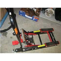 Hydraulic motorcycle stand