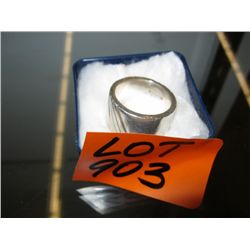 Estate .925 silver ring, approx. size 6, 14 grams