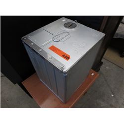 Metal airline shipping box