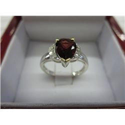 Diamond & Garnet ring