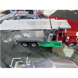 Model Peterbilt car hauler