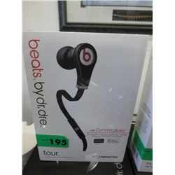 Beats by Dr. Dre headphones - black