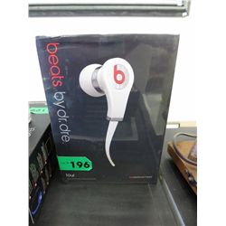 Beats by Dr. Dre headphones - white