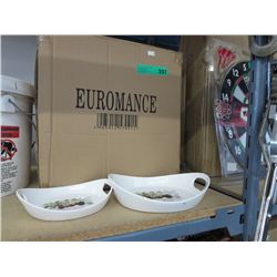 Case of trays with blackberry motif