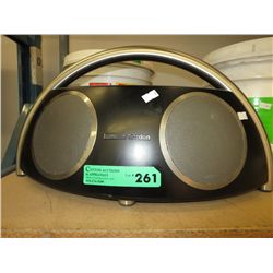 Harman/Kardon speakers