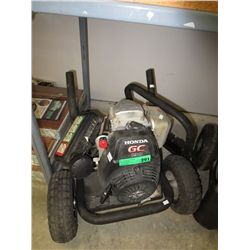 Honda gas powered pressure washer