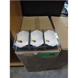 Case of condiment dishes
