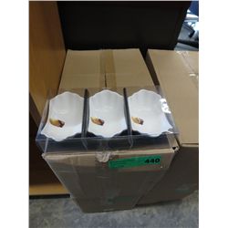 Case of condiment dishes