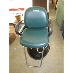 Vintage hydraulic barber/salon chair