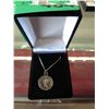 Image 2 : .925 silver chain with Queen Elizabeth pendant