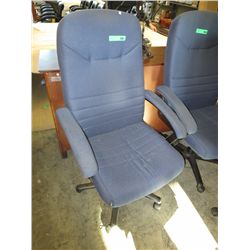 Upholstered hydraulic swivel office chair