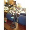 Image 1 : Tiffany style electric lamp.