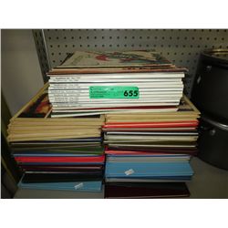 Large lot of books on art and war