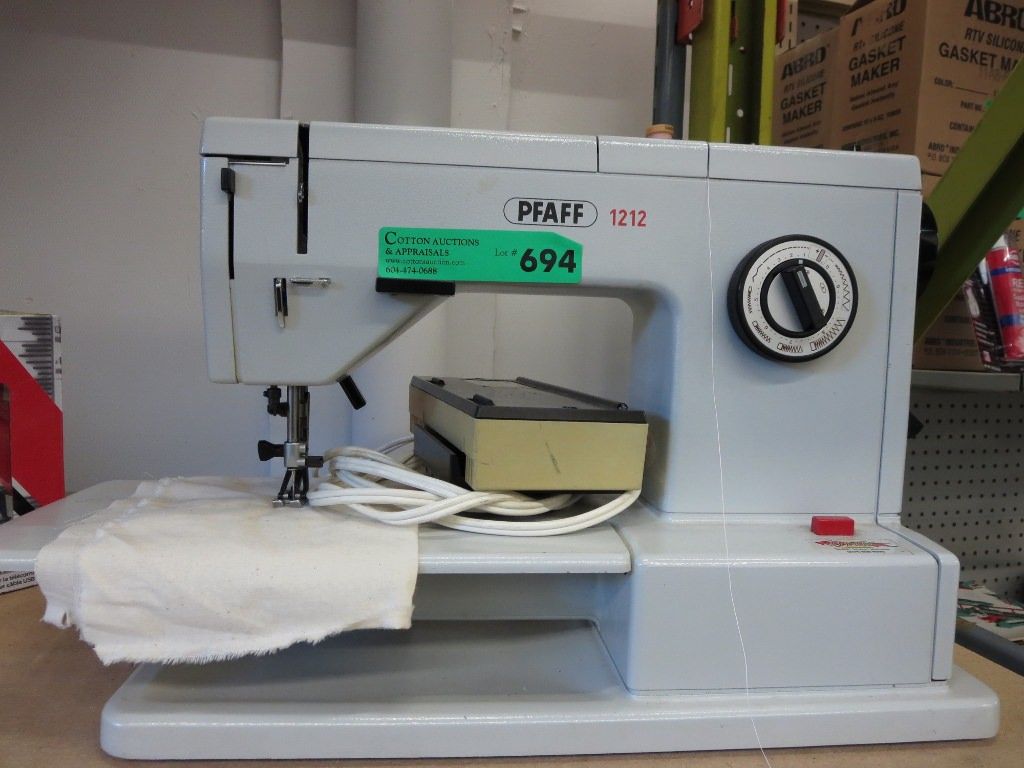 Pfaff 1212 sewing machine