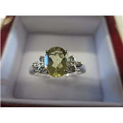 Lemon topaz ring set with 6 diamonds