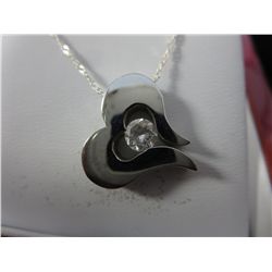 Freeform heart-shape pendant