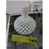 Image 1 : Fenton Hobnail vase