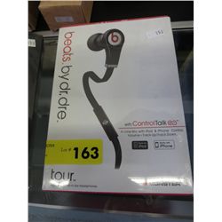 Beats by Dr. Dre headphones - black