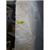 Image 1 : King size mattress