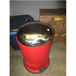 Step lever garbage can