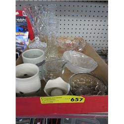 Lot of decorative glass and pottery items