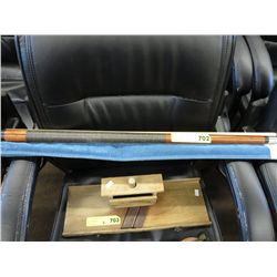 Viking pool cue in case