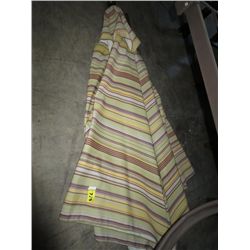 Patio table umbrella