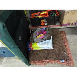 Pet accessories