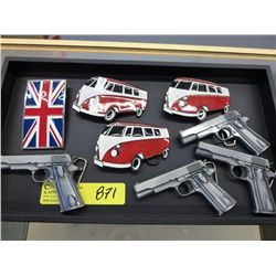 Tray of  8 metal and enamel belt buckles