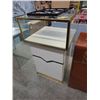 Image 1 : Glass display case 2' x 2' x 1'