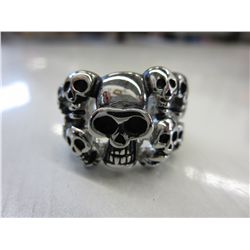 Mans biker skull heads ring
