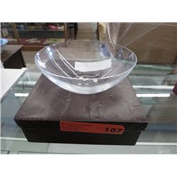 Lalique signed crystal bowl 7" dia. 3" tall
