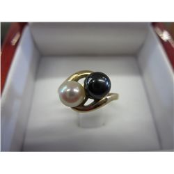 Pearl ring