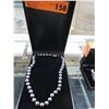 Image 2 : Shell-pearl necklace