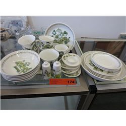 Vintage 70's Norwegian dinner ware