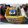 Image 1 : Vintage Kodak "The Handle" instant camera