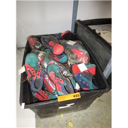 Tote of children's suede boots size 1 - 13