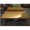 Image 1 : 3 piece coffee table set