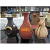 Image 1 : 3 decorative clay vases