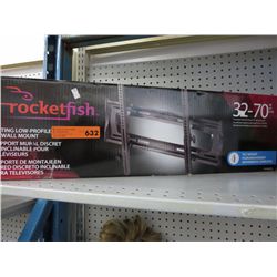 Low profile tilting TV wall mount 32-70"